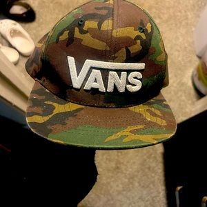 Toddler vans camouflage snap back
